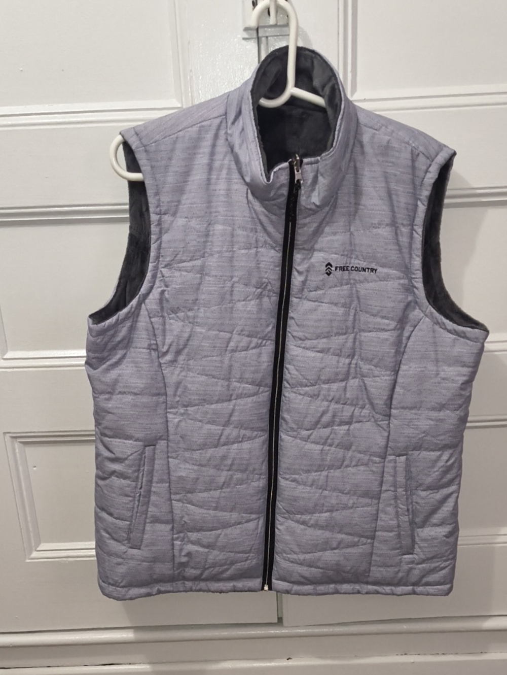 Free Country Men's Light Gray Quilted Puffer Vest